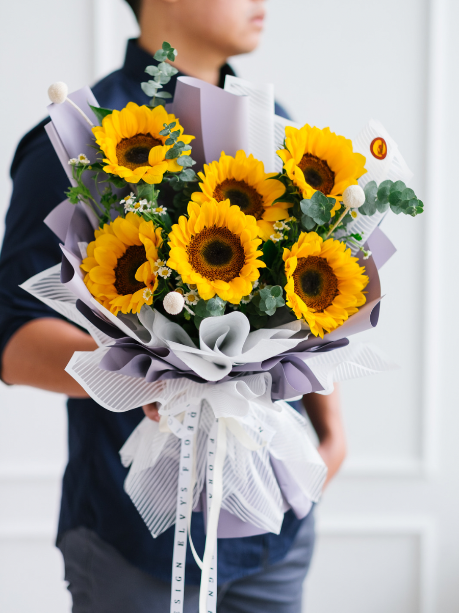 Hello Yellow