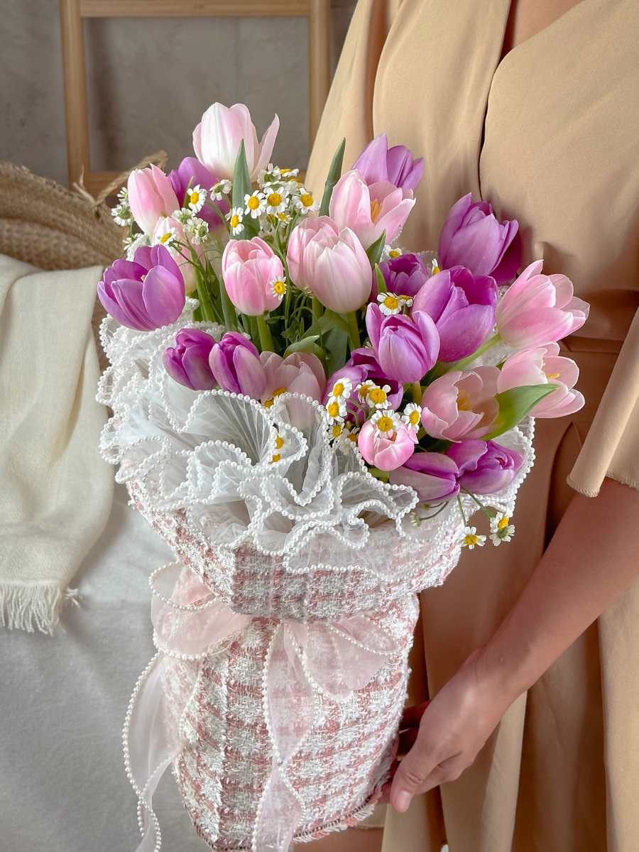 Tulip Dust
