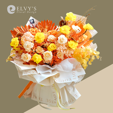 Maple Gold – Preserved Rose Signature Bouquet - Elvy's Floral Design