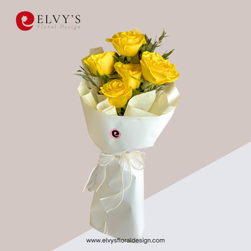 Weebly Kiss – Yellow Holland Rose Bouquet