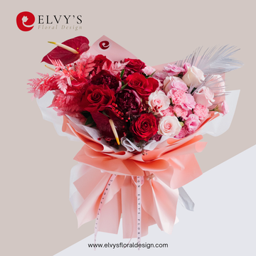 Caliente – Peony & Ecuadorian Rose Signature Bouquet
