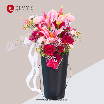 Spunky Pink – Lily & Carnation Bloom Box