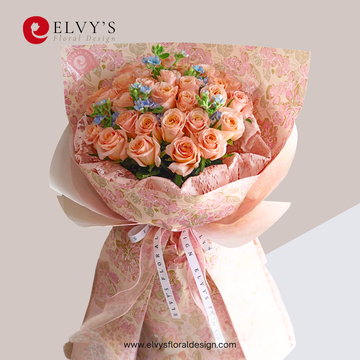 Maggie – Holland Rose Bouquet