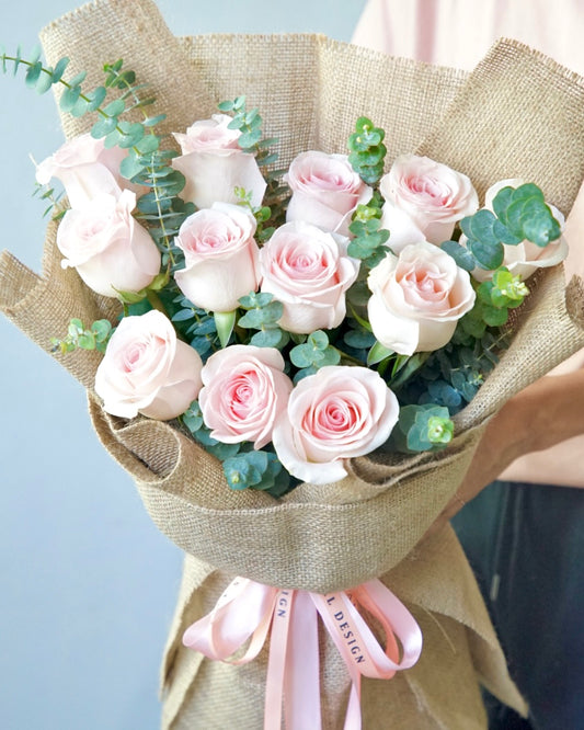 Burlap Blush – 12 Blush Pink Rose Bouquet