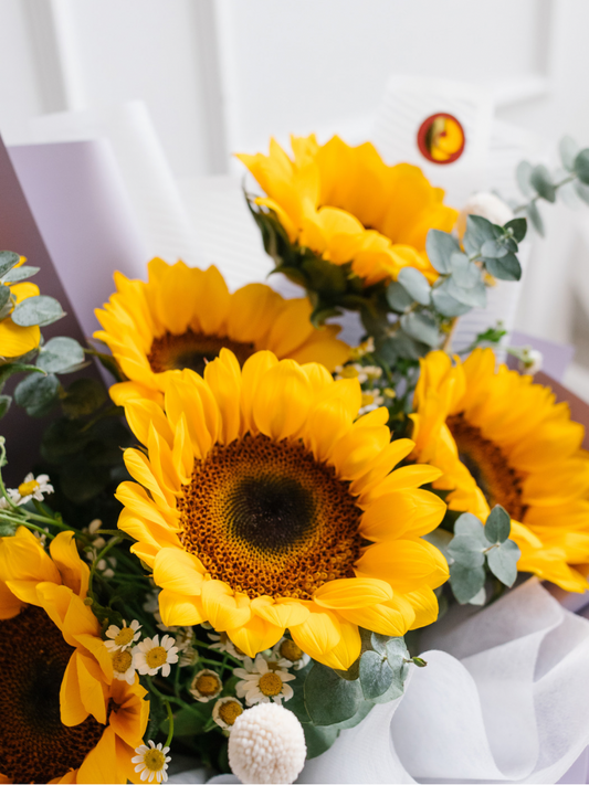 Hello Yellow – Sunflower Bouquet - Elvy's Floral Design